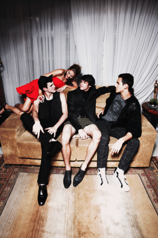 Cruzamento de estilos no nosso primeiro editorial em gif!